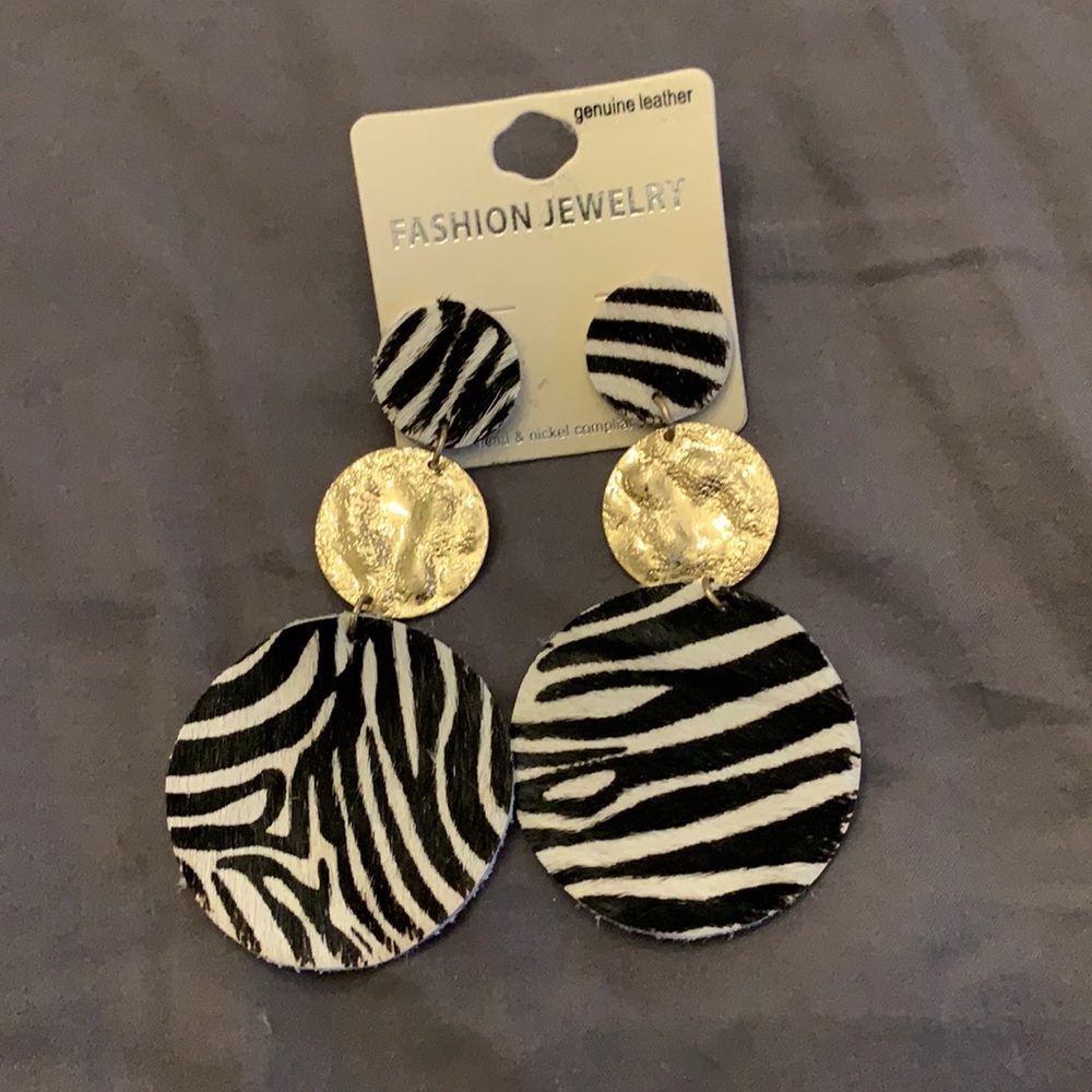 Brand New Zebra & Gold Earrings